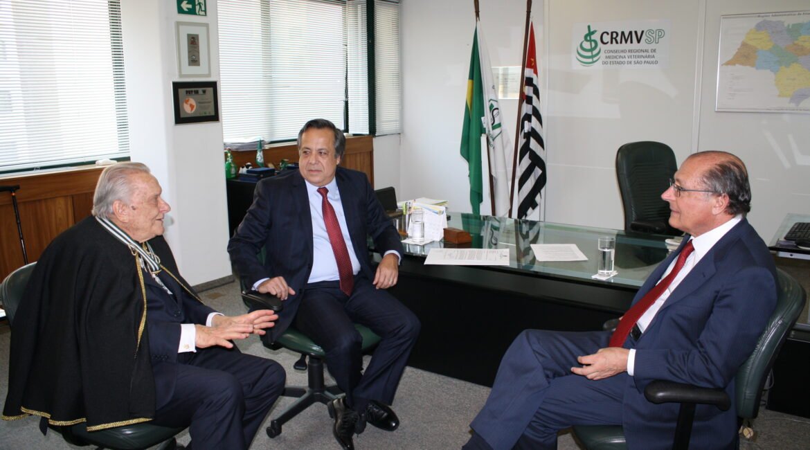 22.09.2015_Governador_visita_sede_do_CRMV-SP_1