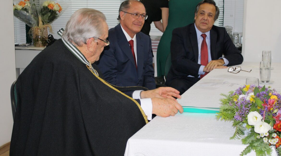 22.09.2015_Governador_visita_sede_do_CRMV-SP_4