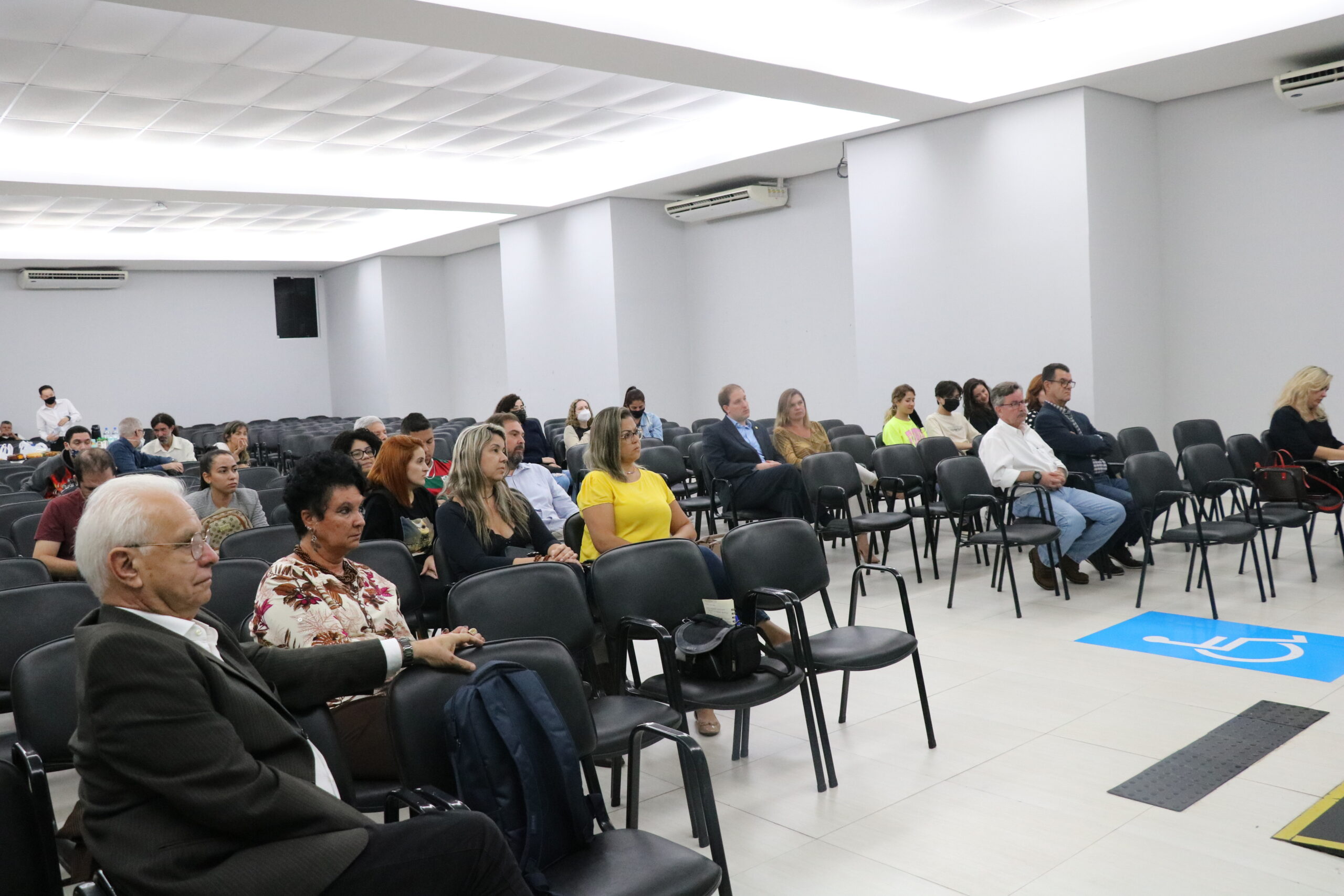 19.04.22_CRMVSP_Escuta_Santos_9