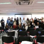 Foto coletiva dos novos profissionais médicos-veterinários e zootecnistas da Grande São Paulo com o vice-presidente do CRMV-SP.