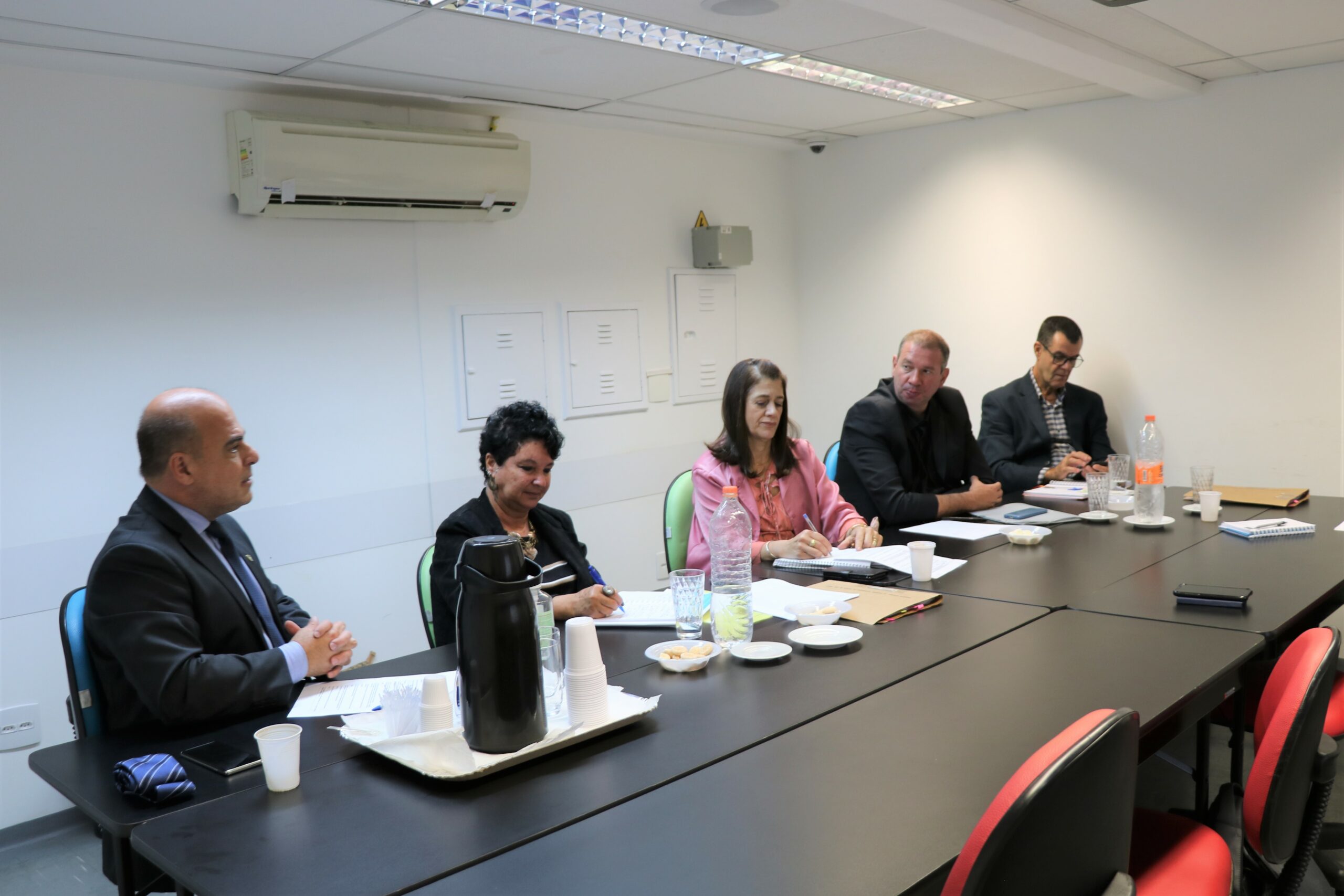 Reuniao_Comissao_Entidades_Veterinarias_28.07 (3)