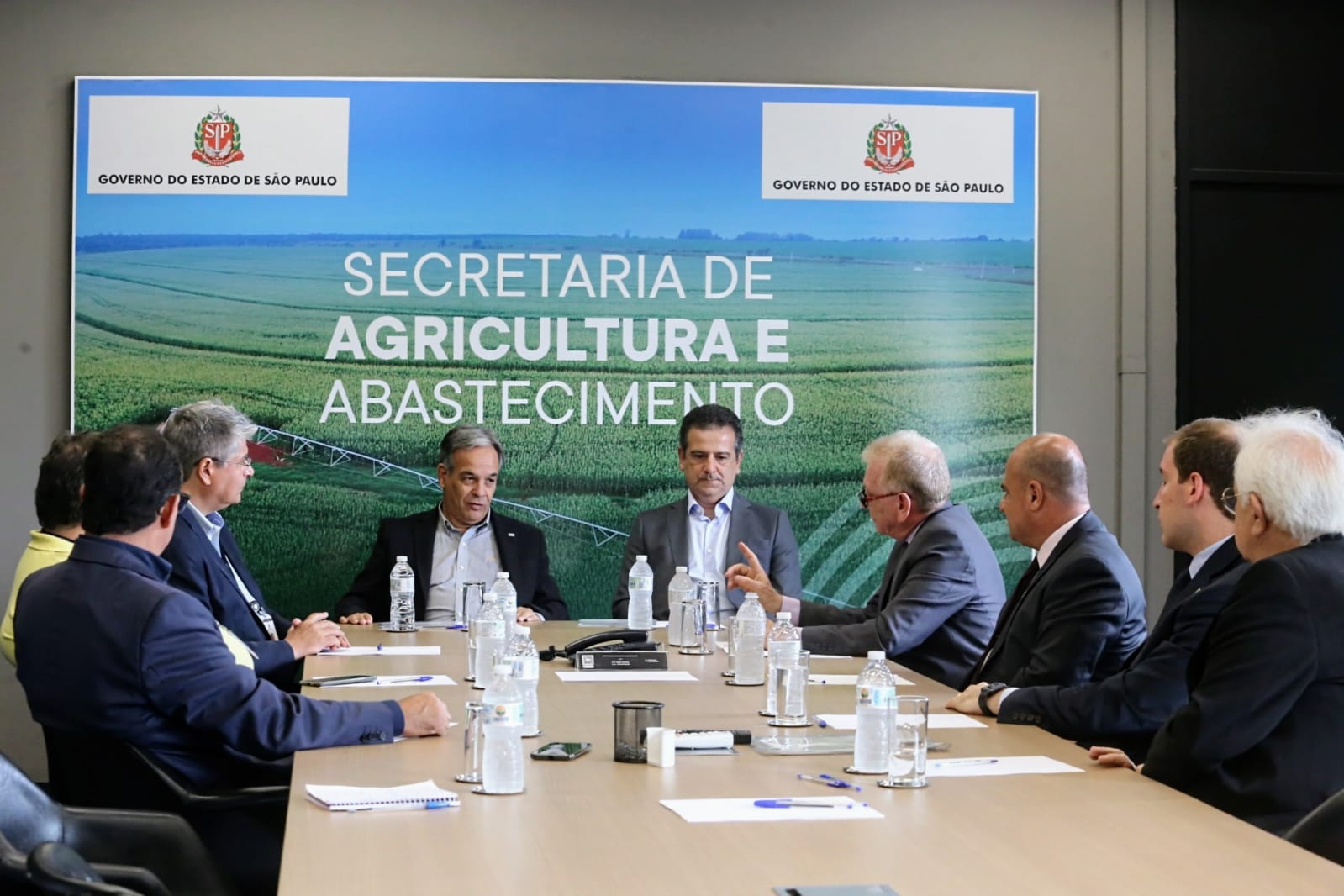 Reuniao_Secretario_Agricultura_Abastecimento_fotografo (7)