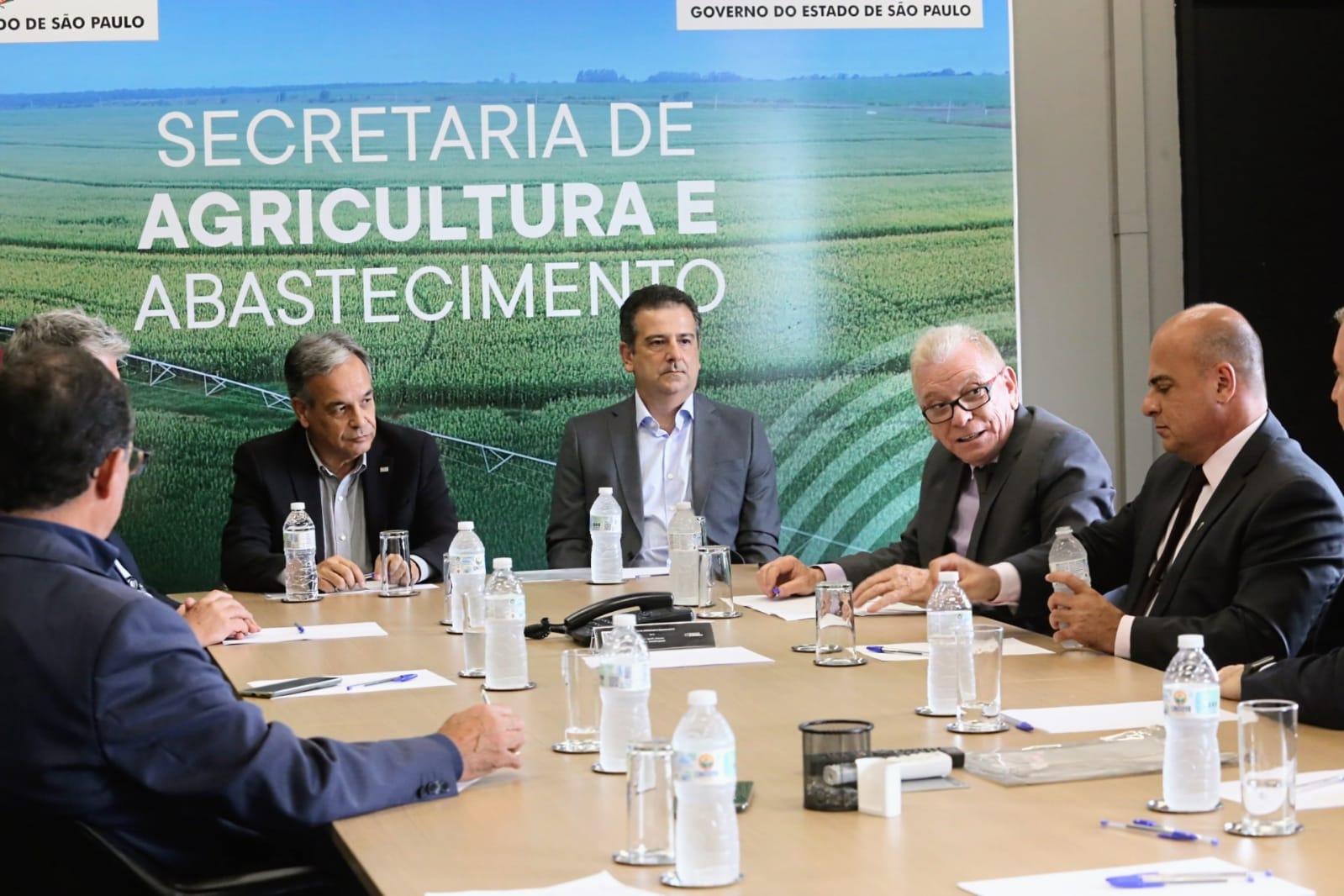Reuniao_Secretario_Agricultura_Abastecimento_fotografo (8)
