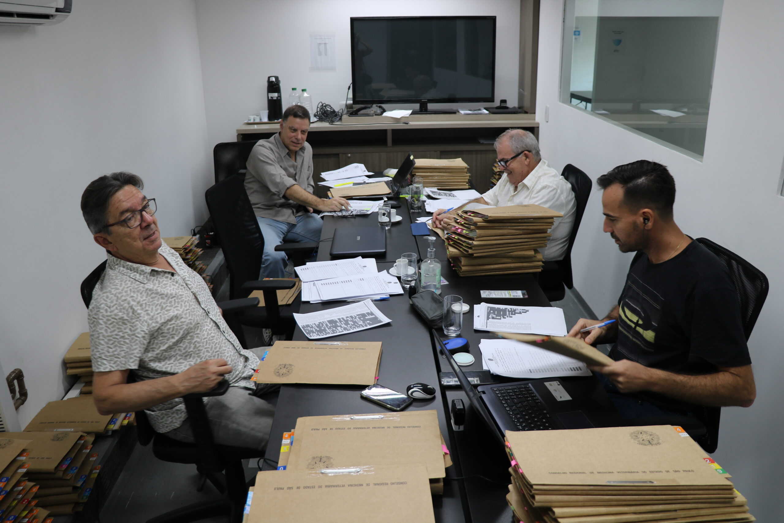 Reunião_Comissão_Tomada_de_Contas_10.03_Galeria 4