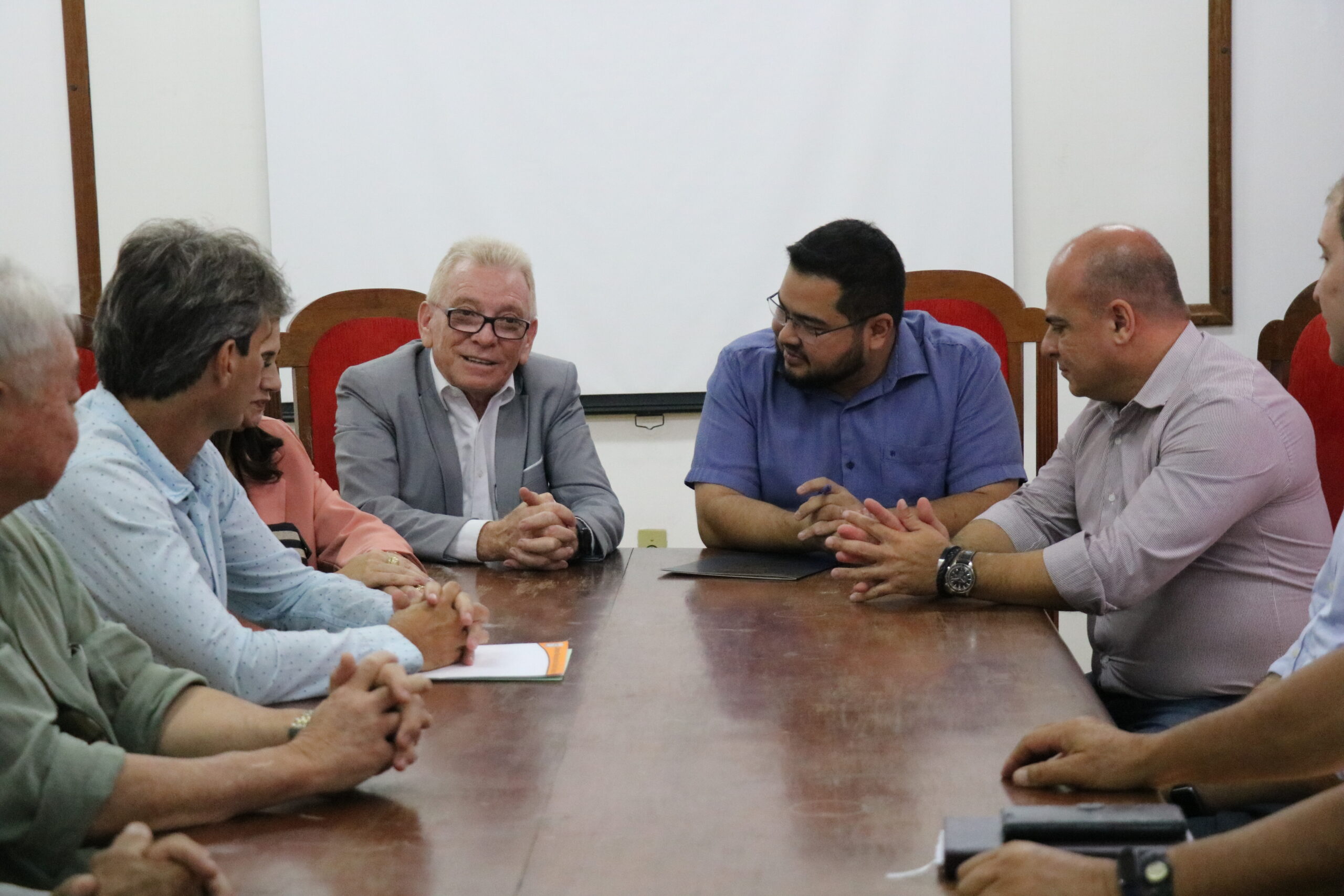 Reuniao_Prefeitura_Camara_Tupa (59)