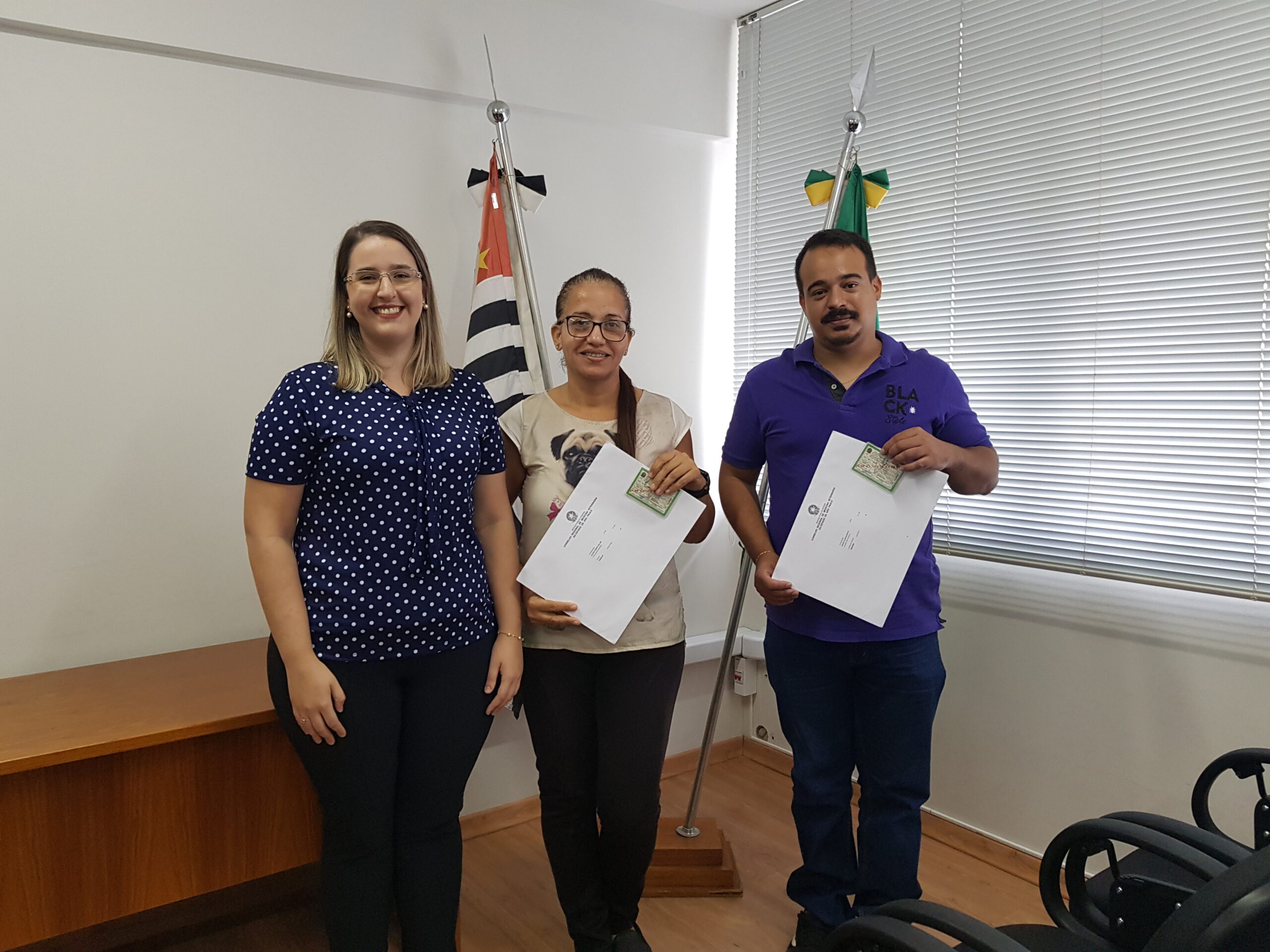 Cerimonia_de_entrega_de_cedulas_Aracatuba_12.04 (3)