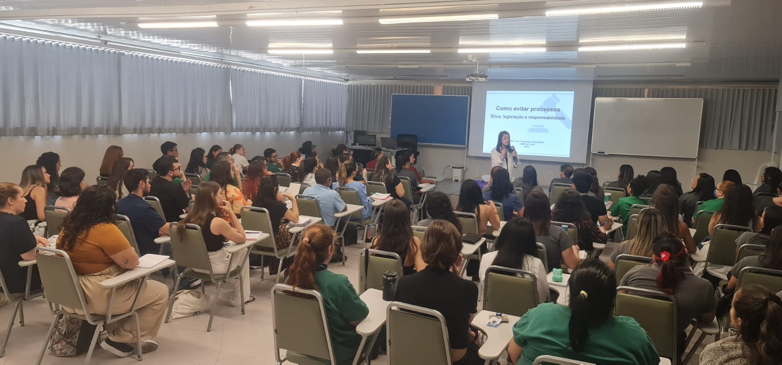 Treinamento_hospital_veterinário_Rosemary (15)