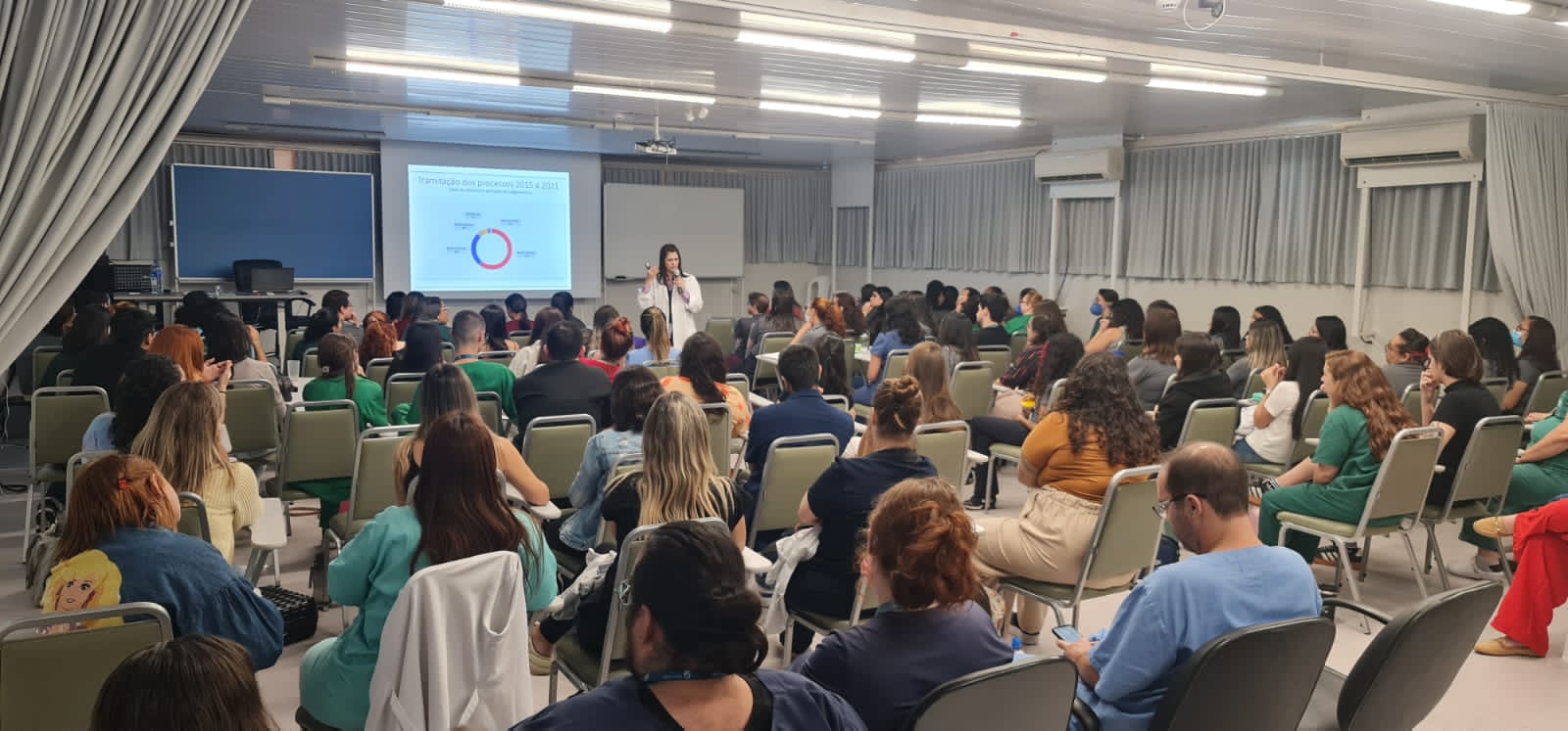 Treinamento_hospital_veterinário_Rosemary (7)