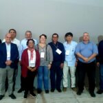 Foto mostra membros do CRMV-SP presentes ao evento.