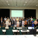 Representantes de diversos CRMVs estão posando para a foto.