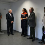 A imagem mostra o presidente do Conselho Federal de Medicina Veterinária (CFMV), Francisco Cavalcanti de Almeida; Capitão da PM Lidiaria Kurachi Lenarduzzi, da Defesa Civil do estado de São Paulo; o presidente e a tesoureira do CRMV-SP, Odemilson Donizete Mossero e Rosemary Viola Bosch.