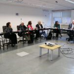 Da esquerda para a direita: os membros da Comissão de Agronegócio, Julio Simões Marcondes, Masaio Mizuno Ishizuka, José Roberto Bottura, Andrea Figueiredo Procopio de Moura, Saulo da Luz e Silva; a tesoureira Rosemary Viola Bosch; o deputado federal Arnaldo Jardim e o presidente do CRMV-SP, Odemilson Donizete Mossero.