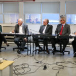 O deputado federal Arnaldo Jardim e o diretor-presidente da Associação Paulista de Avicultura (APA), Érico Pozzer, fizeram visita ao Conselho Regional de Medicina Veterinária do Estado de São Paulo (CRMV-SP). Da esquerda para a direita: Rosemary Viola Bosch, tesoureira do Conselho; Arnaldo Jardim, deputado federal; Odemilson Donizete Mossero, presidente do Regional; Érico Antonio Pozzer, diretor-presidente da APA; e Fernando Gomes Buchala, secretário-geral do CRMV-SP e presidente da Comissão de Agronegócio.