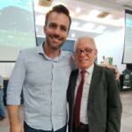 Foto com participantes do evento, incluindo o presidente do CRMV-SP, Odemilson Donizete Mossero.