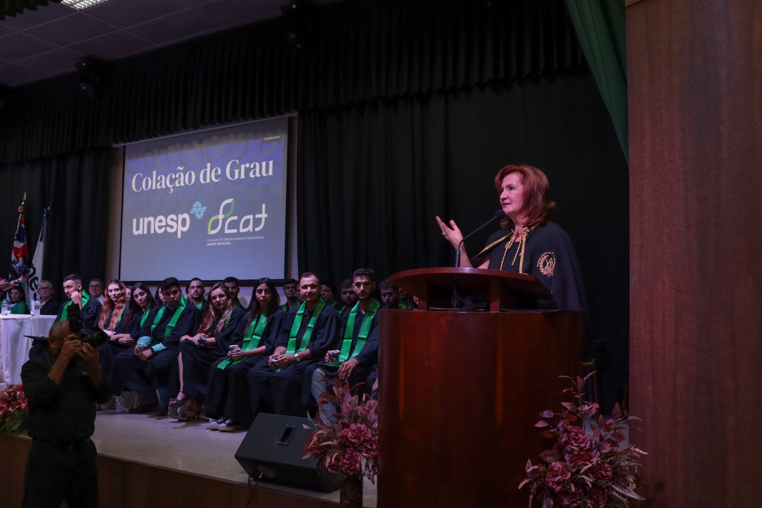 Na foto, a presidente da Comissão de Saúde Ambiental e Representante Regional de Marília do CRMV-SP, Elma Polegato, representou o CRMV-SP na celebração.