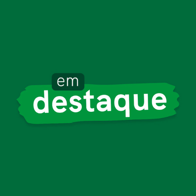 Banner virtual com o título “Em destaque” em contorno branco, escrito sobre fundo verde.