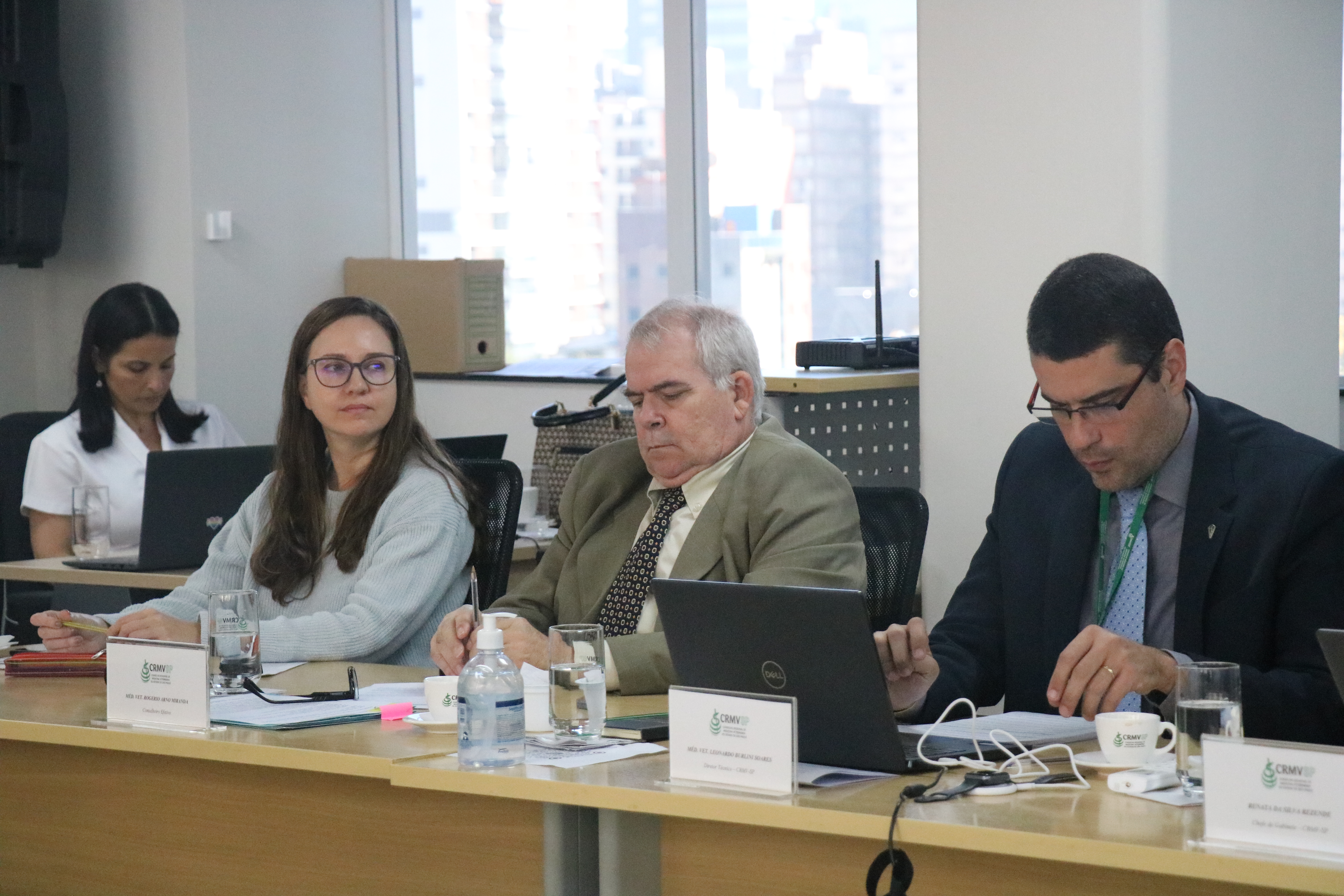 Reunião plenária no CRMV-SP que recebeu a nova presidente do Conselho, Daniela Pontes Chiebao.