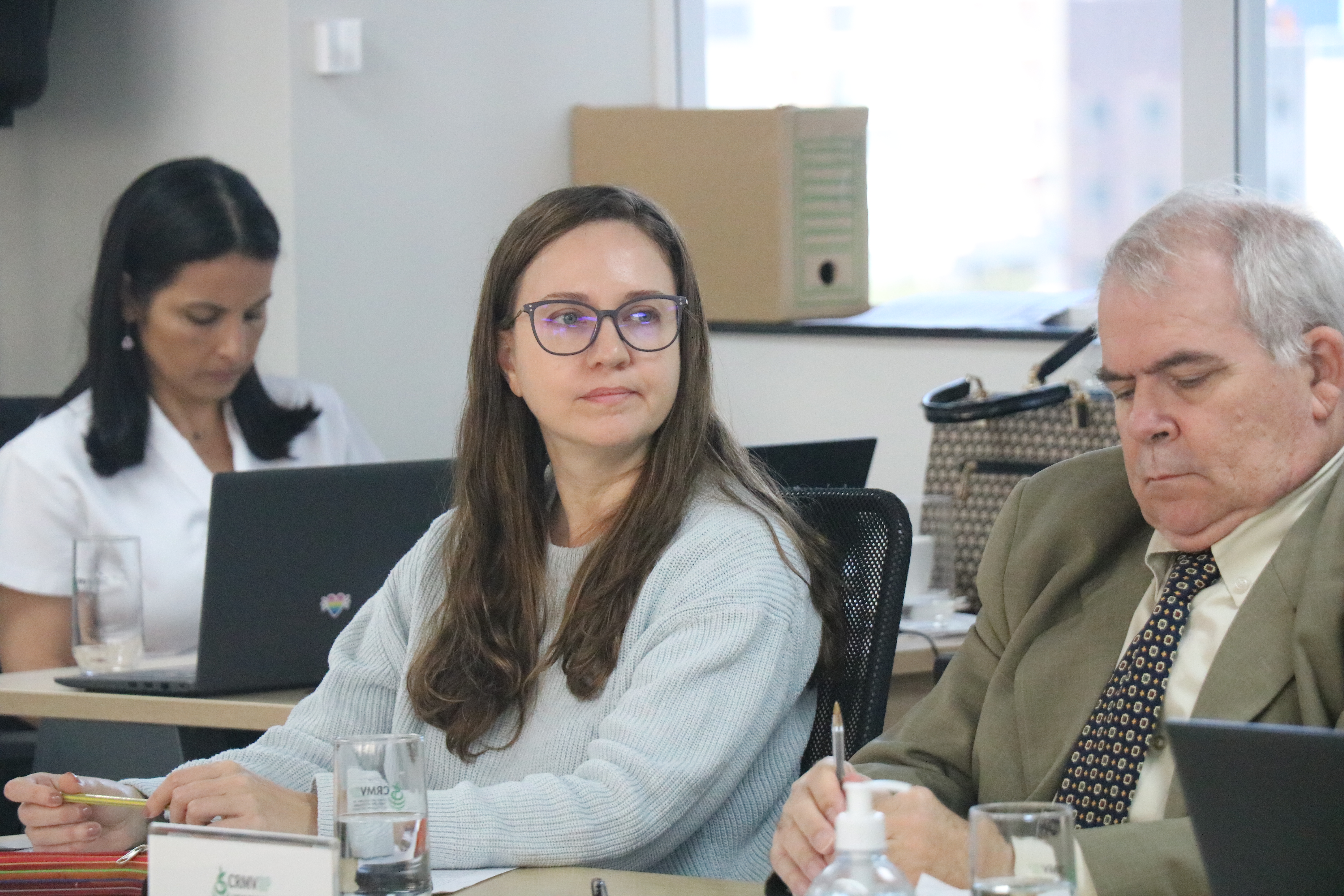 Daniela Pontes Chiebao, nova presidente do CRMV-SP durante reunião plenária no CRMV-SP.