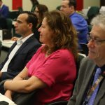 Colaboradores e tesoureiro do CRMV-SP sentados no Encontro Nacional Integrar.