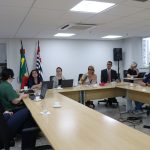 A diretoria do Conselho Regional de Medicina Veterinária do Estado de São Paulo (CRMV-SP) recebeu a Associação Brasileira de Planos de Saúde Pet (ABSP) em sua sede para discutir a regulamentação dos Planos de Saúde Pet, atendendo a demanda da sociedade por acesso aos cuidados médico-veterinários.