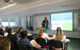 03.07.2023_Panorama_cursos_Zootecnia_Célia_Carrer_crédito Divulgação CRMV-SP