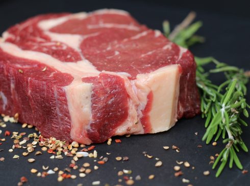 23.04.2020_Apesar_coronavírus_cadeia_produtiva_carne_bovina_alta_Parte2.jpeg
