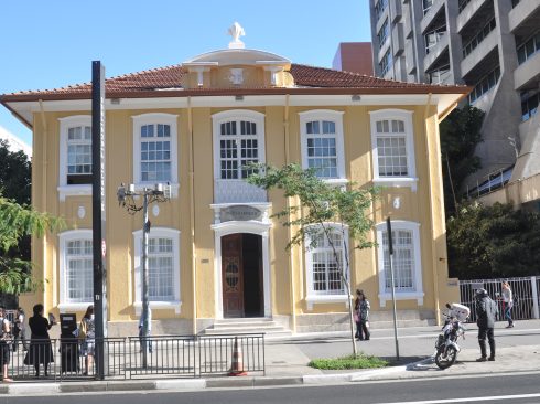 Fachada do Instituto Pasteur.